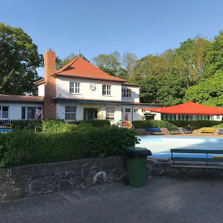 Pension Am Waldbad Seehausen  Buitenkant foto