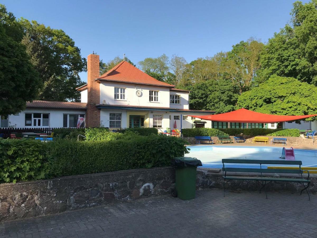 Pension Am Waldbad Seehausen  Buitenkant foto